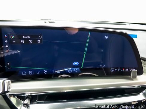 New 2025 Cadillac Lyriq Luxury image 17