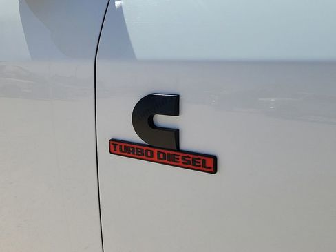 Used 2024 RAM 2500 Tradesman image 13