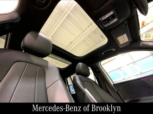 Certified 2023 Mercedes-Benz GLB 250 4MATIC image 17