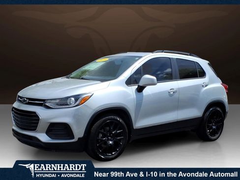 Used 2021 Chevrolet Trax LT w/ Sport Edition FWD image 1