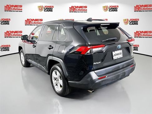 Certified 2021 Toyota RAV4 LE image 2