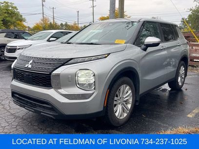 Used 2024 Mitsubishi Outlander ES