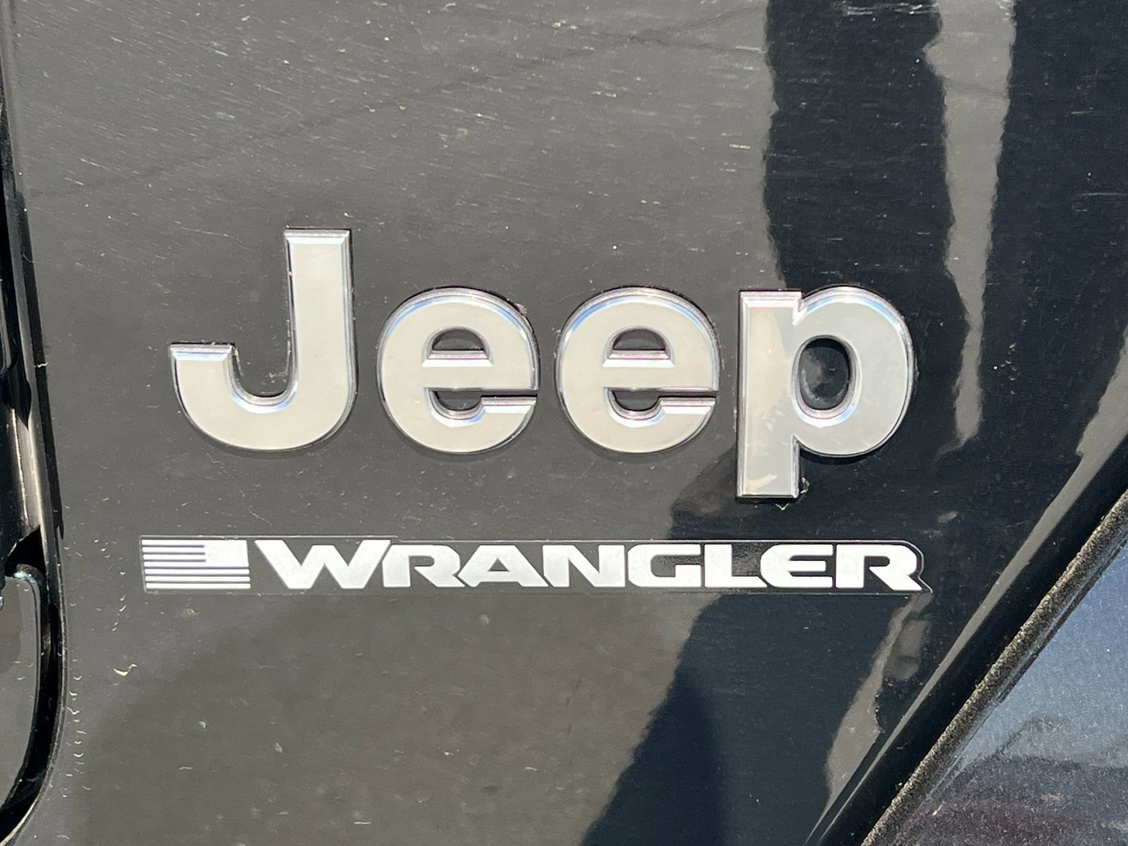 Used 2023 Jeep Wrangler Unlimited Sahara w/ Cold Weather Group AWD/4WD image 38