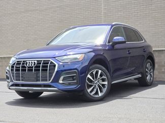 Used 2021 Audi Q5 2.0T Premium w/ Convenience Package image 1