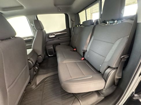 New 2026 GMC Sierra 1500 SLE w/ Preferred Package AWD/4WD image 26