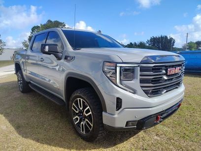 Used 2025 GMC Sierra 1500 AT4 w/ AT4 Premium Package