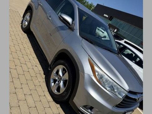 Used 2016 Toyota Highlander Limited AWD/4WD image 1