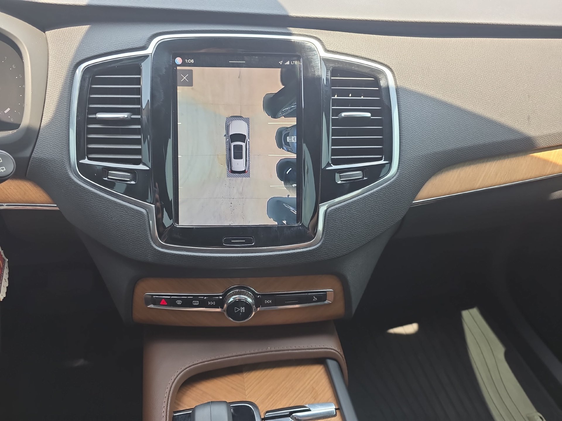 Used 2023 Volvo XC90 B6 Plus w/ Protection Package Premier AWD/4WD image 20