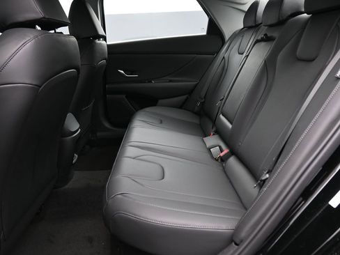 New 2026 Hyundai Elantra Limited image 10