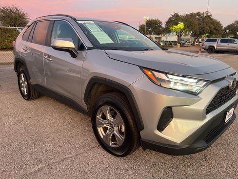 Used 2024 Toyota RAV4 XLE image 3