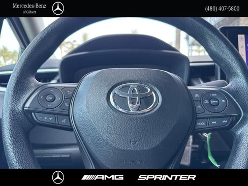 Used 2024 Toyota Corolla LE FWD image 24
