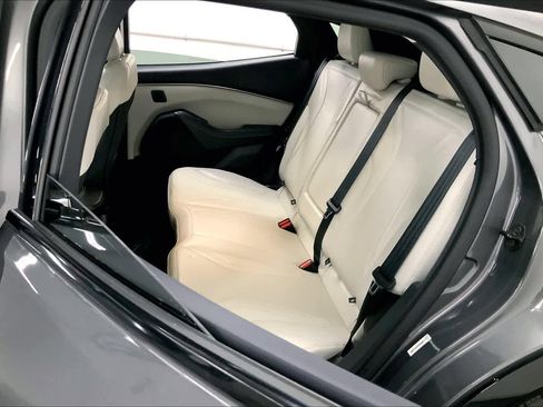 Used 2023 Ford Mustang Mach-E Premium image 16