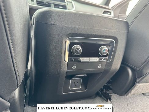 Used 2024 Chevrolet Tahoe LT w/ LT Signature Package AWD/4WD image 22