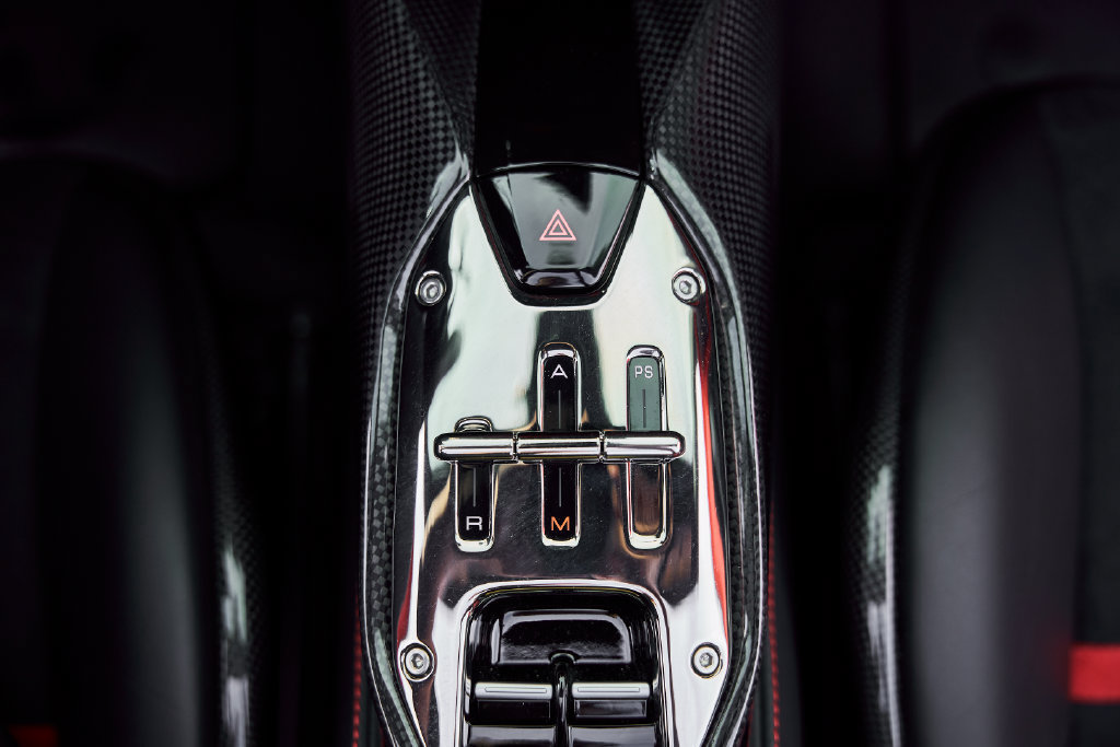 Used 2022 Ferrari SF90 Spider AWD/4WD image 58