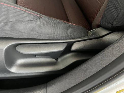 Used 2025 Toyota Corolla SE w/ SE Premium Package FWD image 24