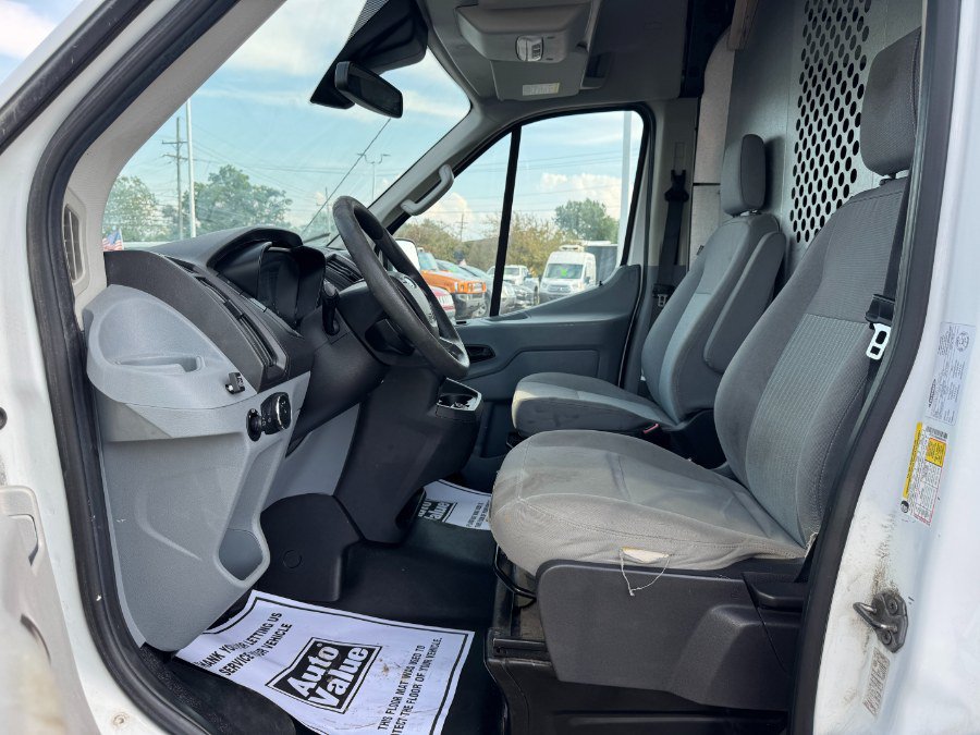 Used 2019 Ford Transit 150 148 Medium Roof RWD image 15