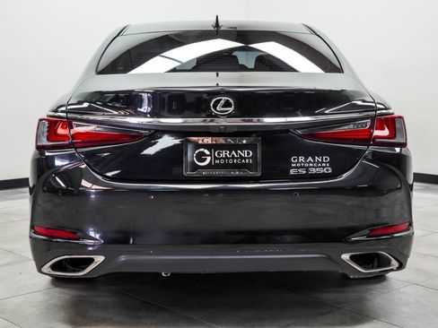 Used 2022 Lexus ES 350 w/ Premium Package FWD image 9