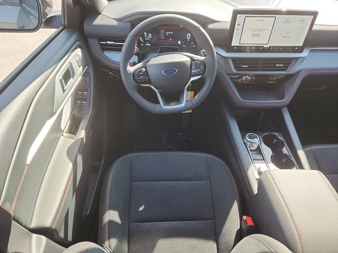 New 2026 Ford Explorer ST image 8