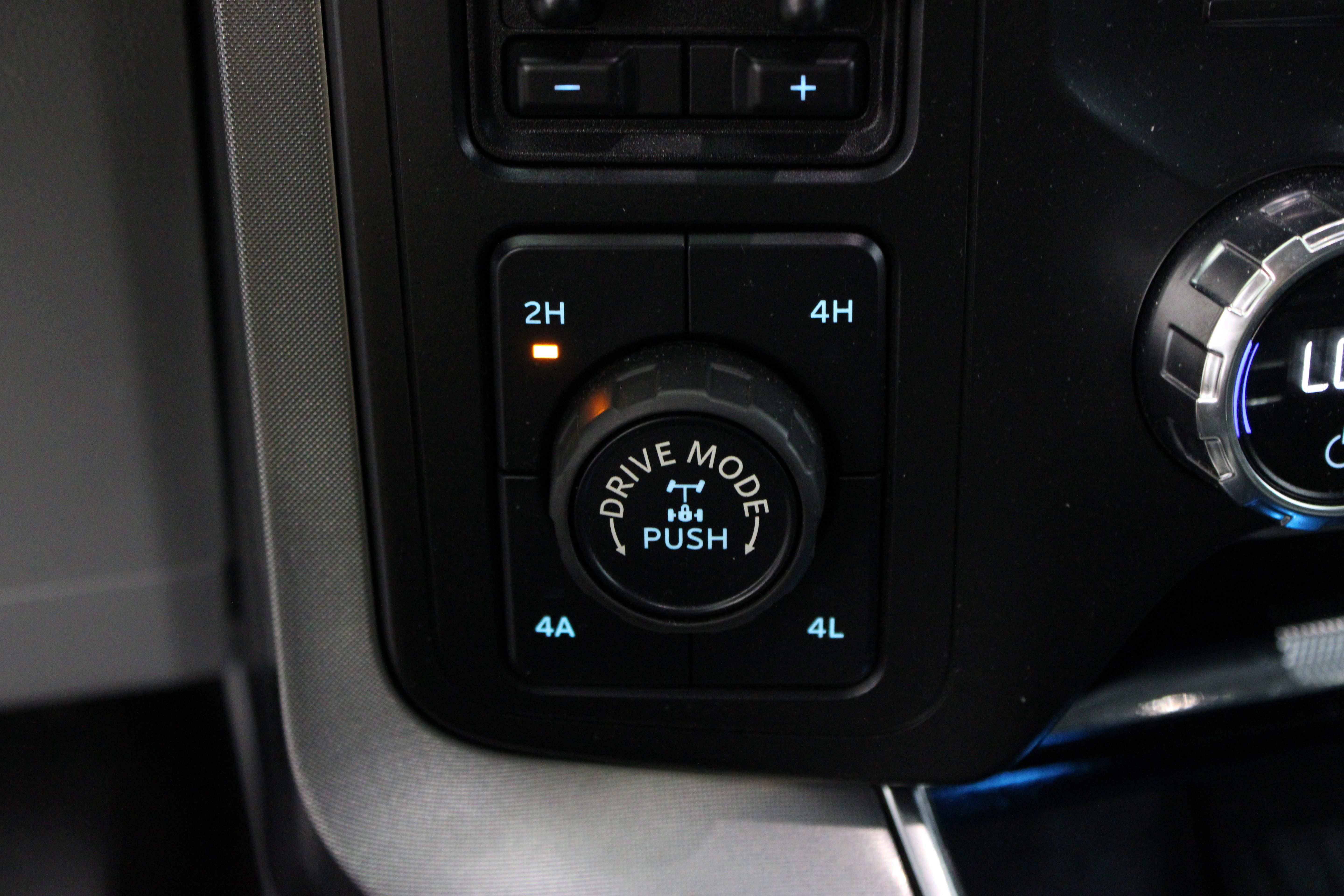 Used 2021 Ford F150 Limited AWD/4WD image 26