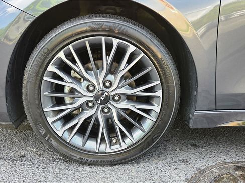 Certified 2024 Kia Forte GT-Line w/ GT-Line Premium Package FWD image 11