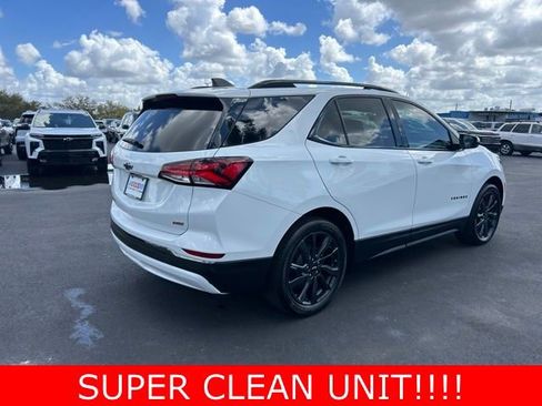 Used 2022 Chevrolet Equinox RS w/ RS Leather Package image 6