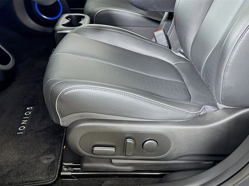 Used 2023 Hyundai Ioniq 5 SEL w/ Cargo Package image 21