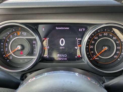 Certified 2018 Jeep Wrangler Unlimited Sahara AWD/4WD image 18