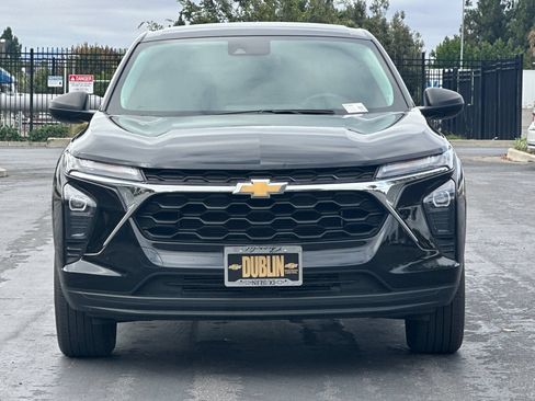 Used 2024 Chevrolet Trax LS FWD image 9