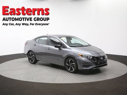 Used 2024 Nissan Versa SR FWD image 49