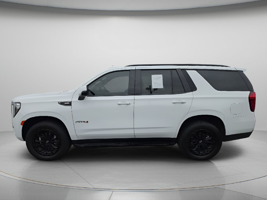Used 2023 GMC Yukon AT4 AWD/4WD image 4