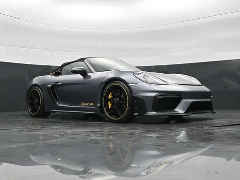 Certified 2025 Porsche 718 Boxster Spyder RS RWD image 42