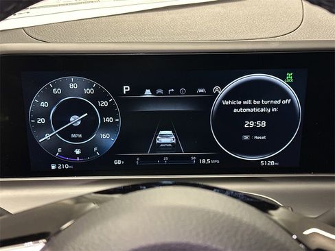 New 2025 Kia Seltos EX image 30