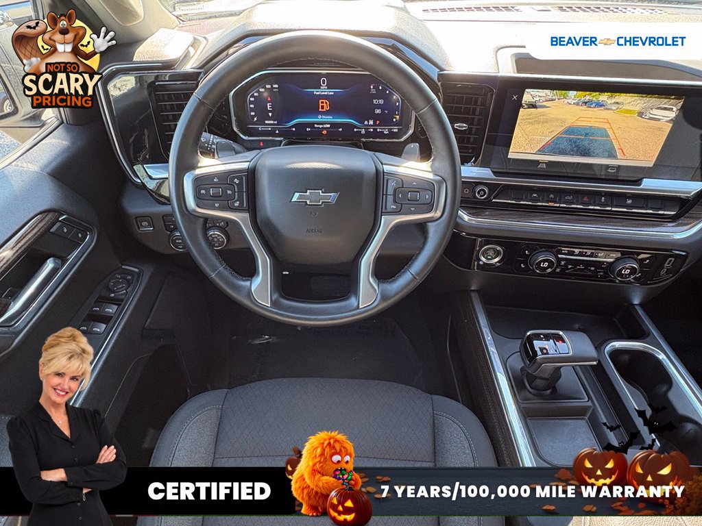Used 2023 Chevrolet Silverado 1500 RST AWD/4WD image 16
