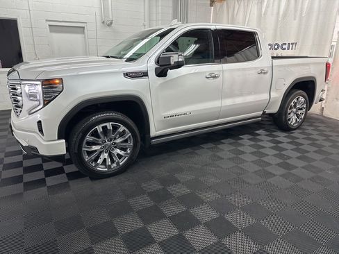 Used 2025 GMC Sierra 1500 Denali w/ Denali Reserve Package image 5