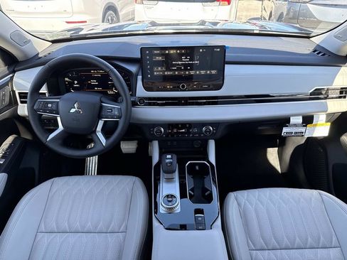 New 2026 Mitsubishi Outlander SEL AWD/4WD image 18