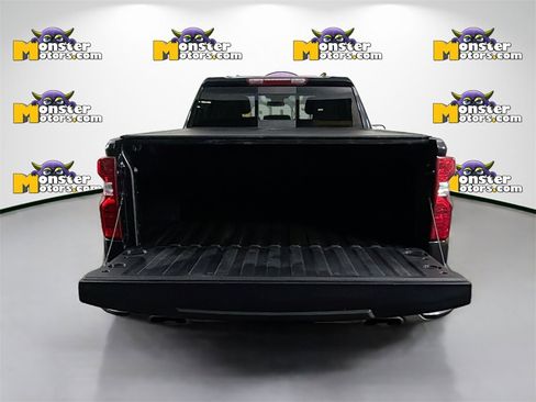 Used 2024 Chevrolet Silverado 1500 LT image 25