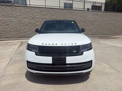 Used 2024 Land Rover Range Rover SE AWD/4WD image 5