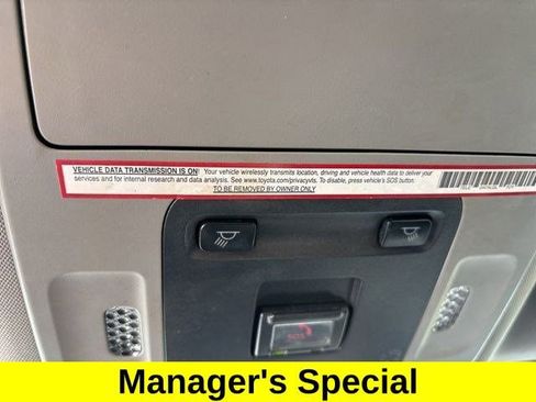 Used 2020 Toyota Camry SE image 23