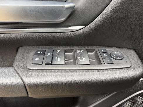 Used 2023 RAM 1500 Big Horn AWD/4WD image 17