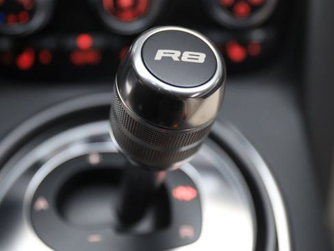 Used 2009 Audi R8 V8 image 79