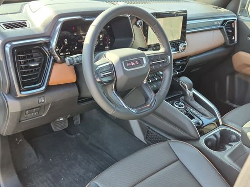 Used 2026 GMC Canyon AT4 w/ Technology Plus Package image 13