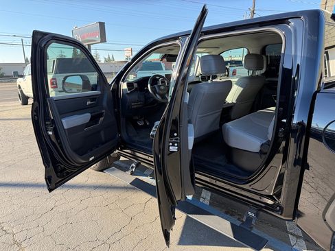 Used 2024 Toyota Tundra Limited w/ TRD Off-Road Package image 18