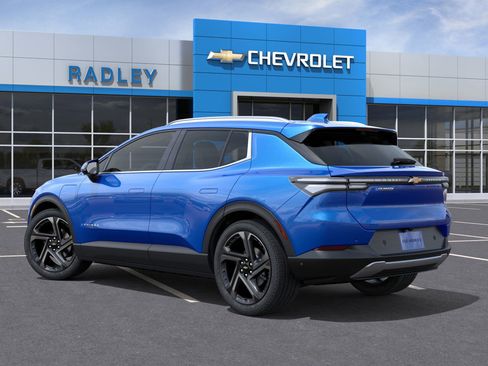 New 2026 Chevrolet Equinox EV LT image 3