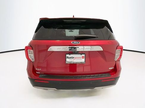 Used 2020 Ford Explorer XLT w/ Equipment Group 202A AWD/4WD image 5