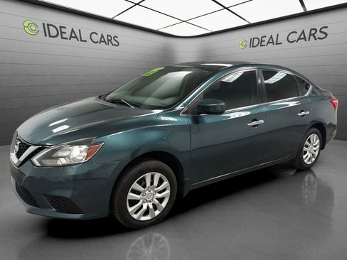 Used 2017 Nissan Sentra SV FWD image 1