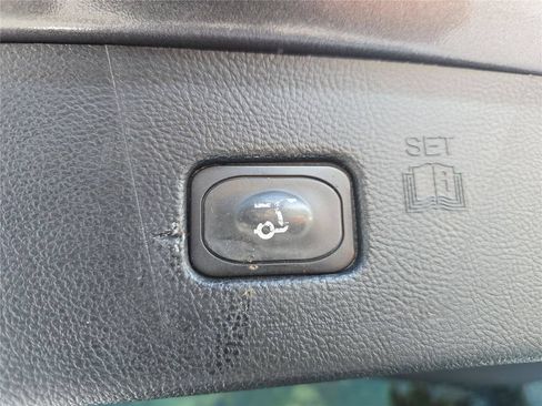 Used 2020 Ford Edge ST w/ Equipment Group 401A AWD/4WD image 33