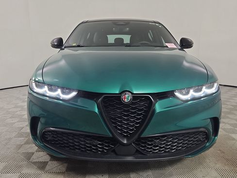 Used 2025 Alfa Romeo Tonale Tributo Italiano AWD/4WD image 2