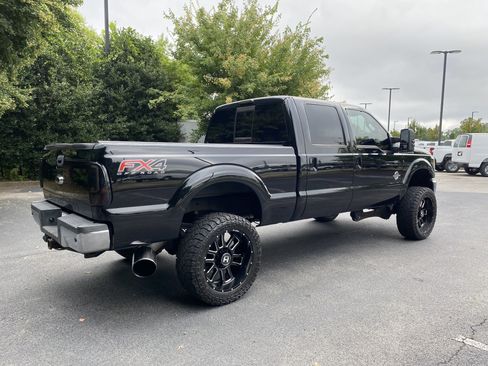Used 2016 Ford F250 Lariat w/ Lariat Ultimate Package AWD/4WD image 9