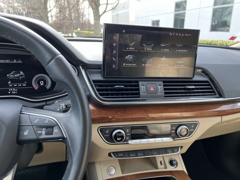 Certified 2023 Audi Q5 Premium Plus w/ Premium Plus Package image 31