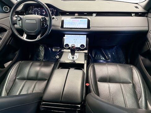 Used 2020 Land Rover Range Rover Evoque R-Dynamic SE image 11